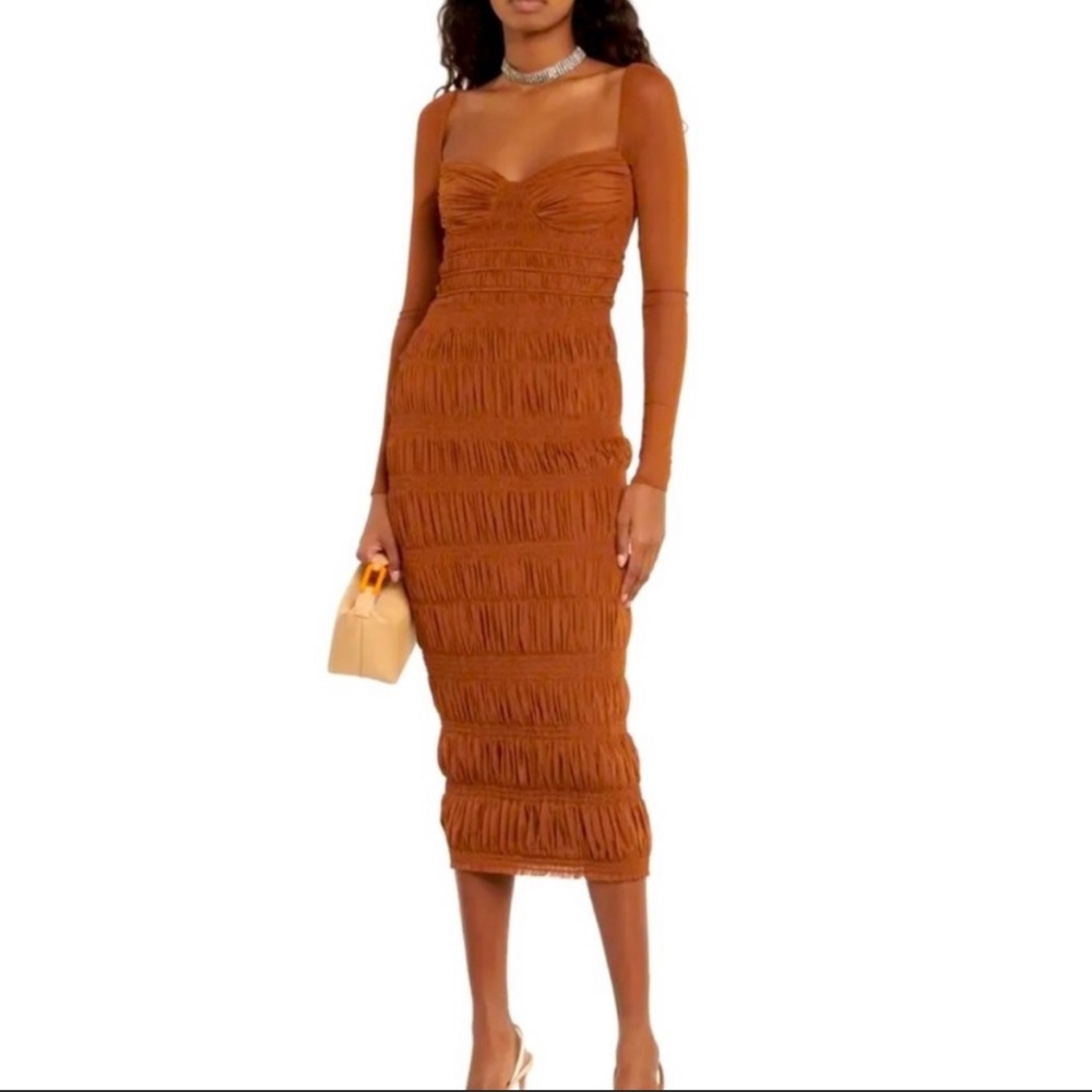 Gorgeous caramel brown sweetheart neckline long sleeve bodycon midi dress
